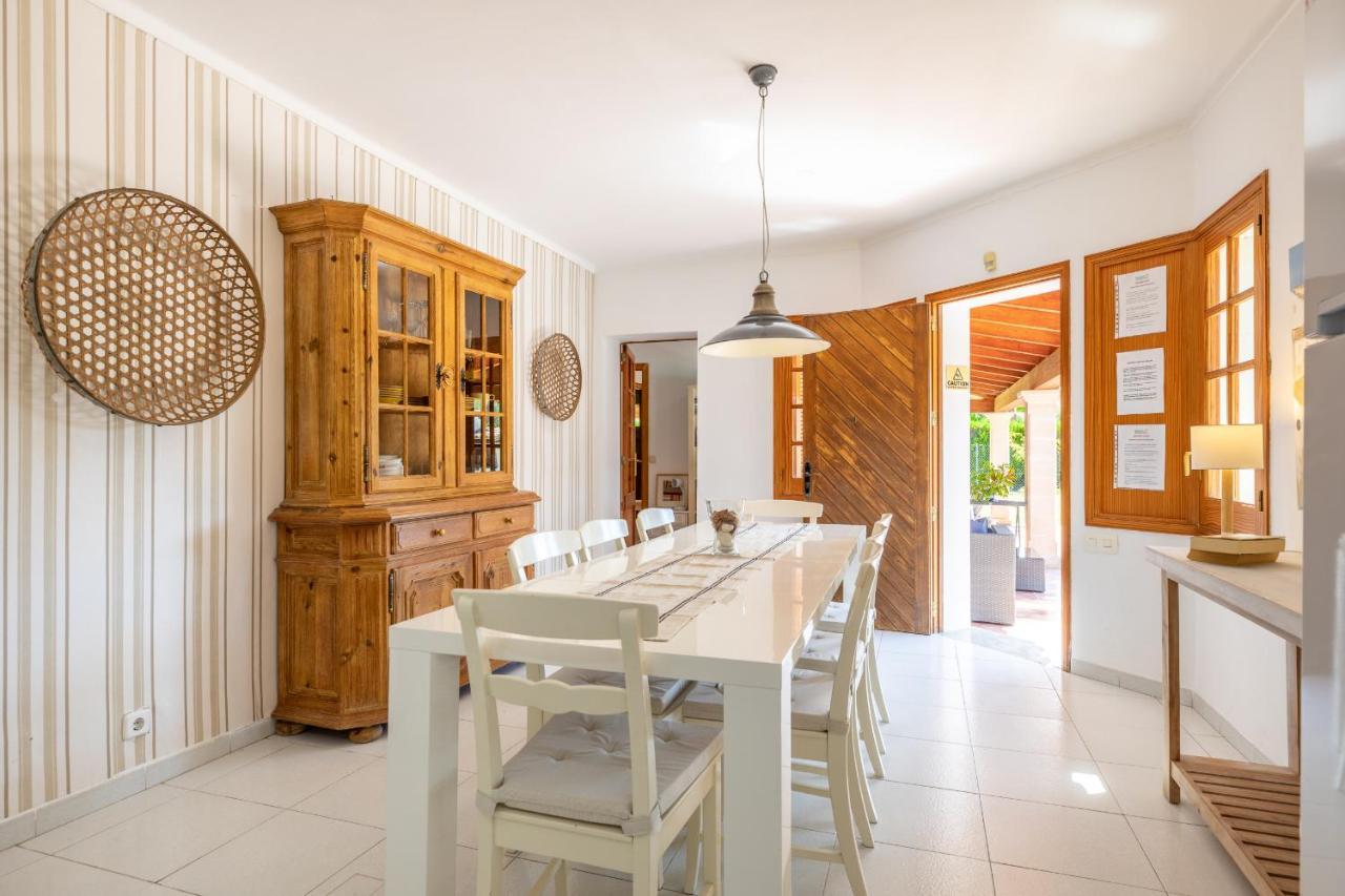 Villa Vora By Js *